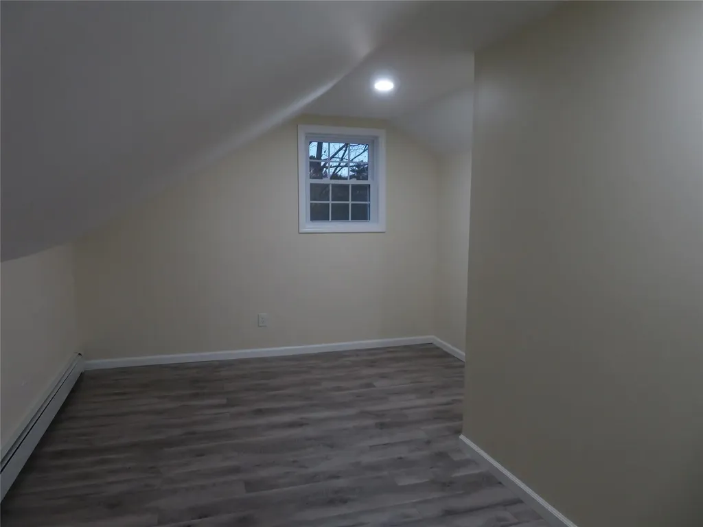 326 Brook Avenue Bay Shore NY 11706