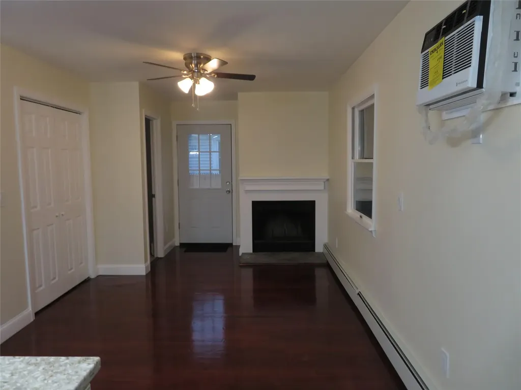 326 Brook Avenue Bay Shore NY 11706