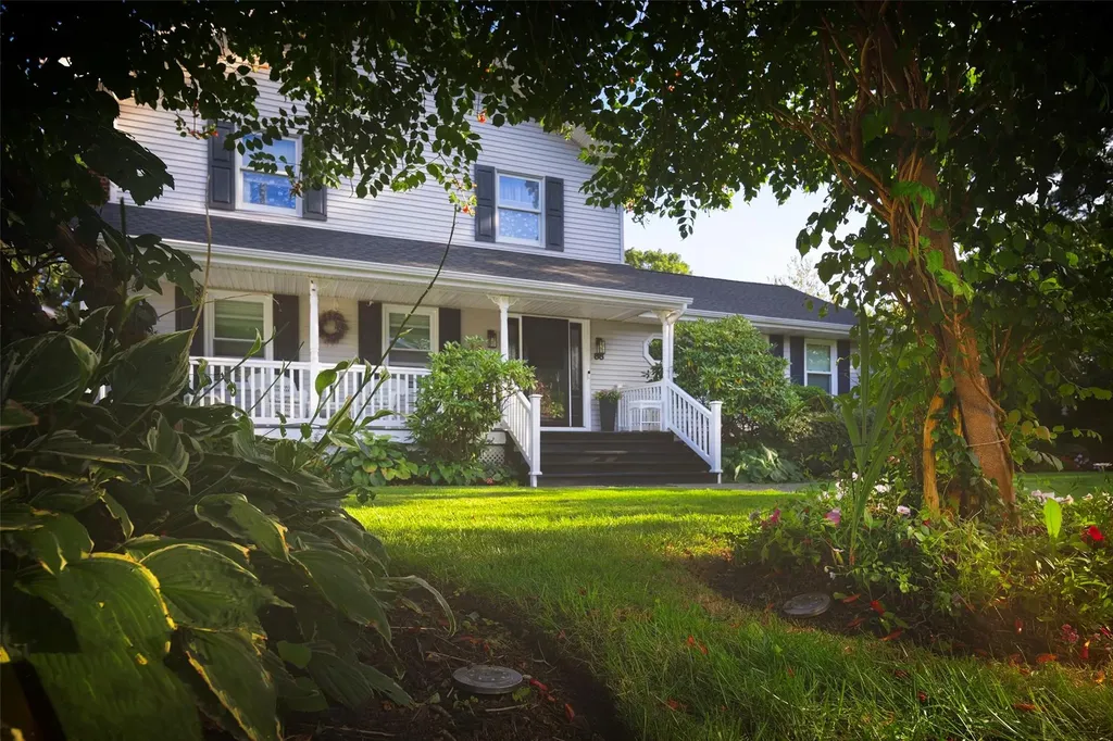 88 Lyman Avenue Patchogue NY 11772