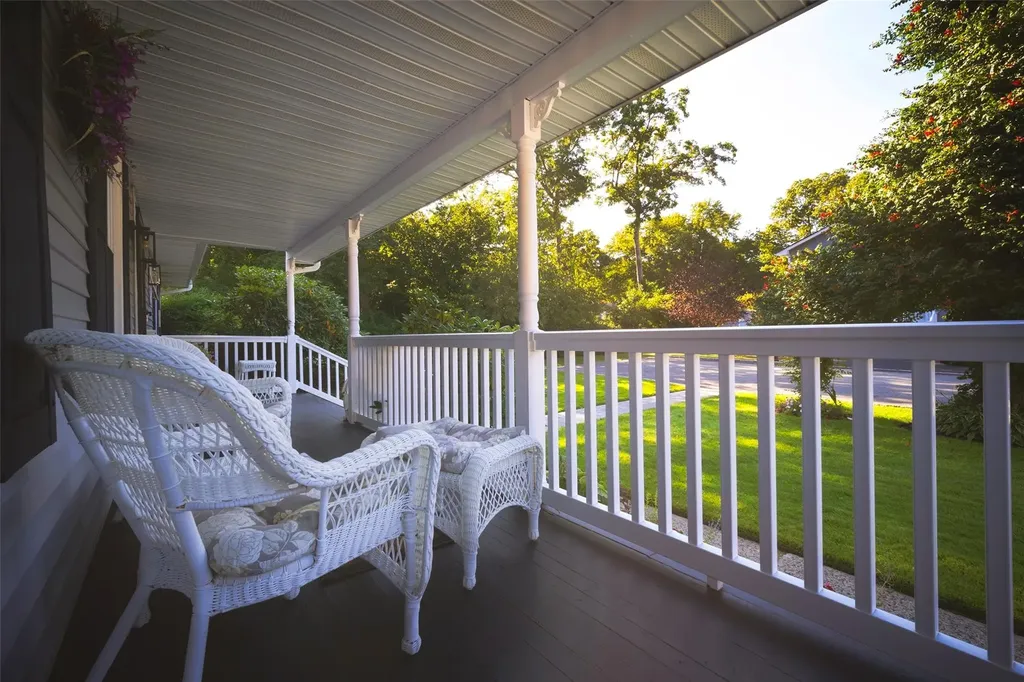88 Lyman Avenue Patchogue NY 11772