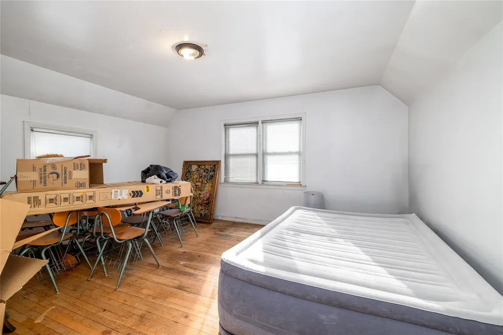 3309 Skillman Ave, Oceanside NY 11572