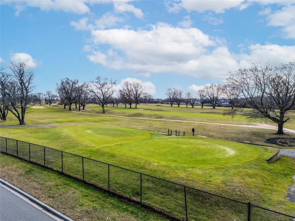 3309 Skillman Ave, Oceanside NY 11572