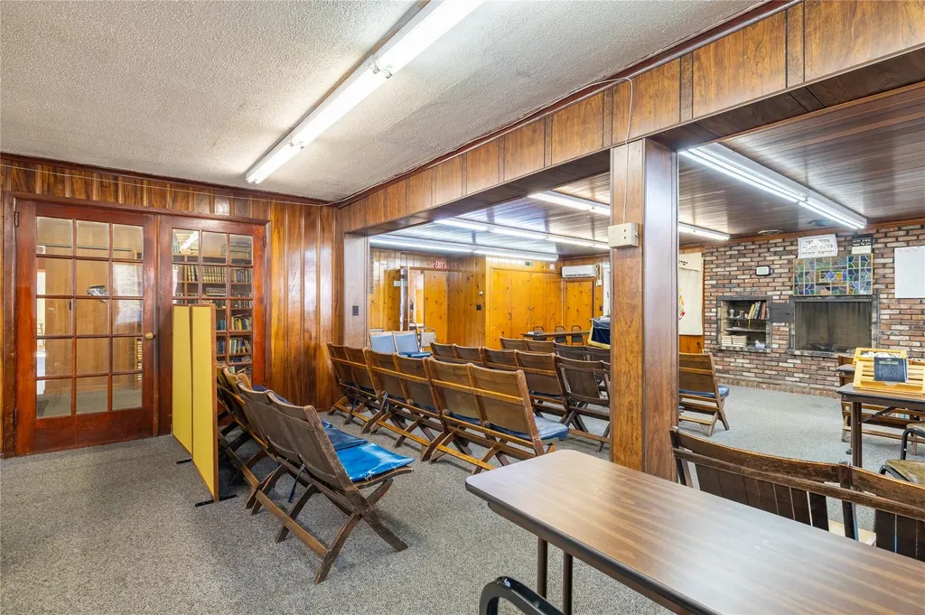 3309 Skillman Ave, Oceanside NY 11572