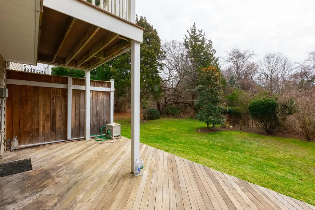 43 Boathouse Lane Bay Shore NY 11706