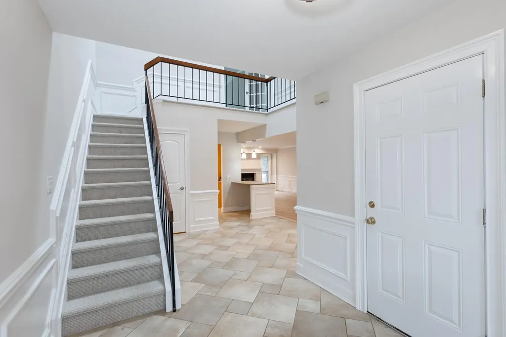 43 Boathouse Lane Bay Shore NY 11706