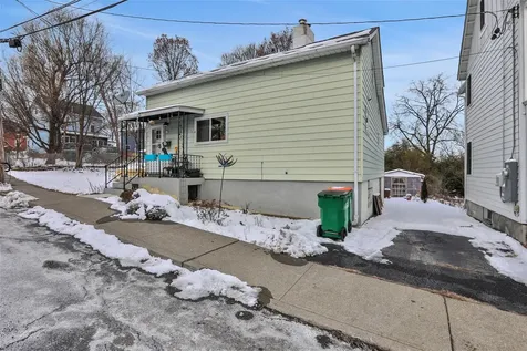 19 North Street Beacon NY 12508