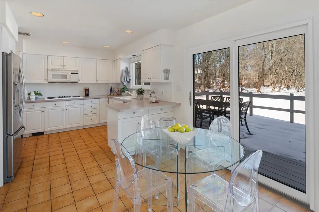 2 Hunter Drive Armonk NY 10504