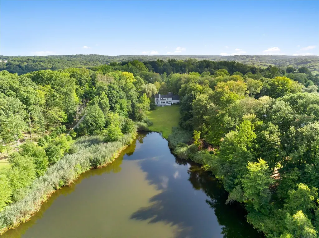 2 Hunter Drive Armonk NY 10504