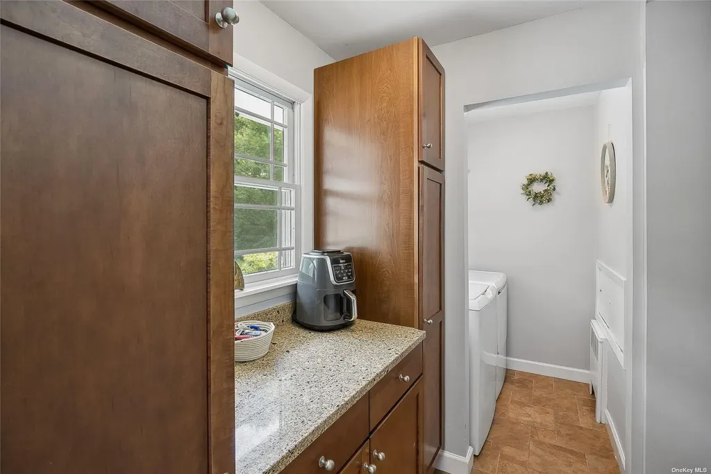 19 Chatham Place Dix Hills NY 11746