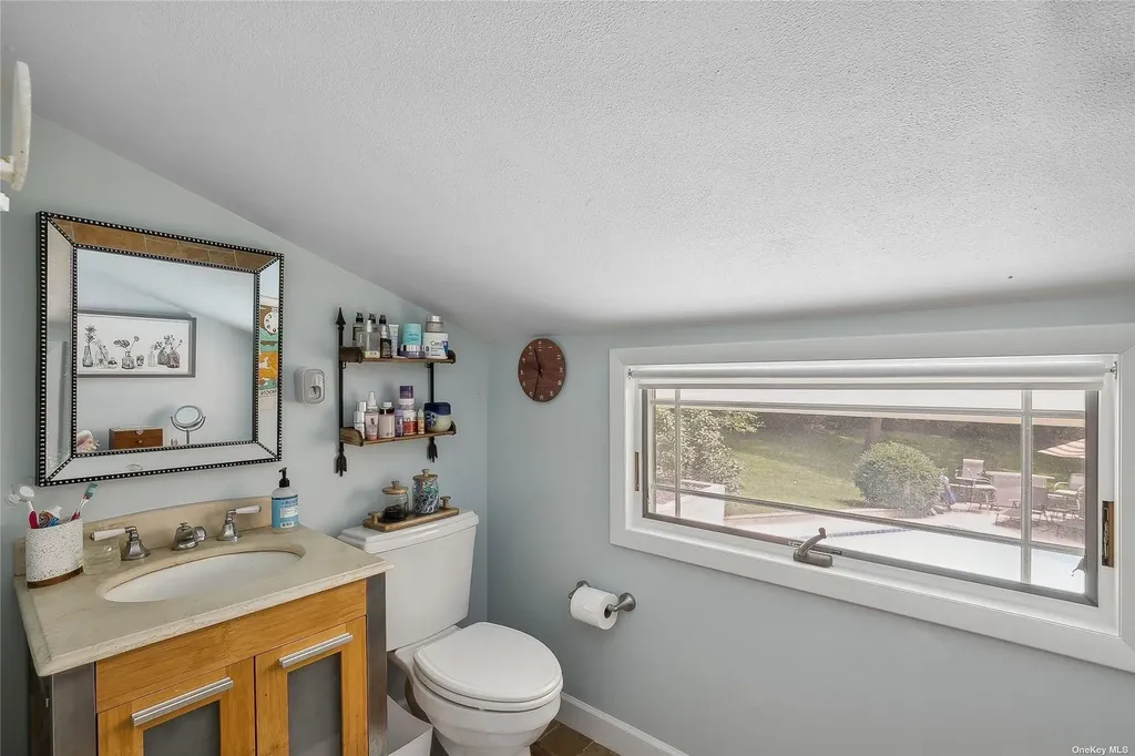 19 Chatham Place Dix Hills NY 11746