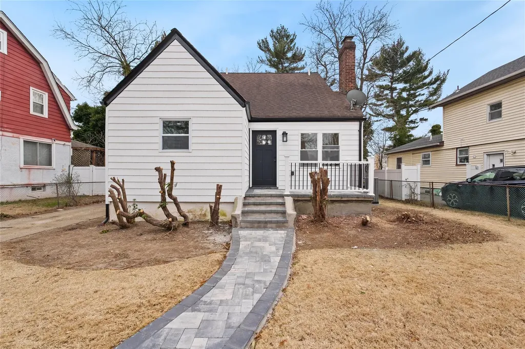 76 Kane Avenue Hempstead NY 11550
