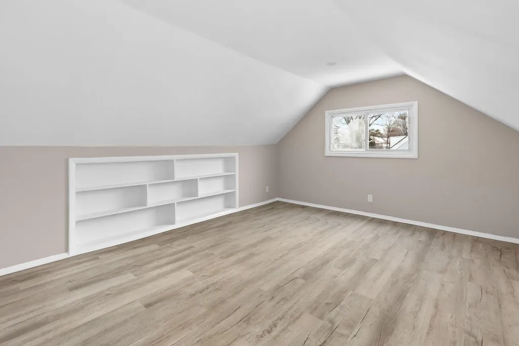 206 Gailmore Drive Yonkers NY 10710