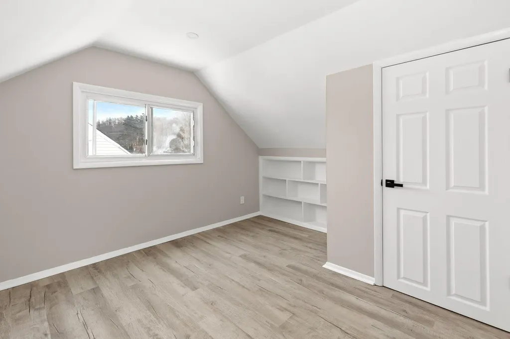 206 Gailmore Drive Yonkers NY 10710