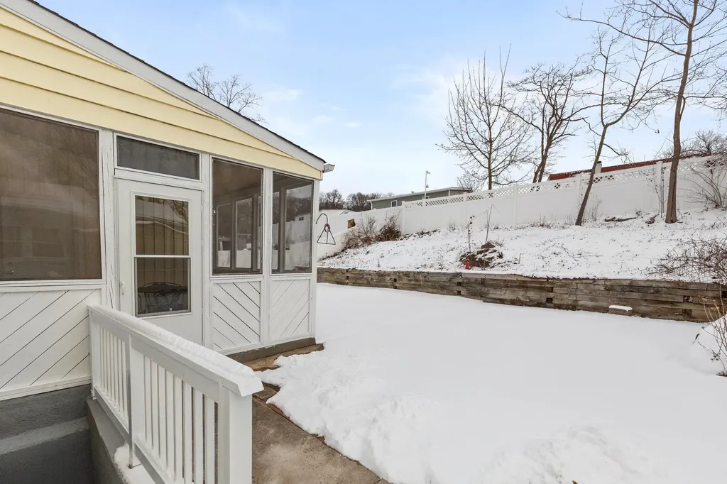206 Gailmore Drive Yonkers NY 10710