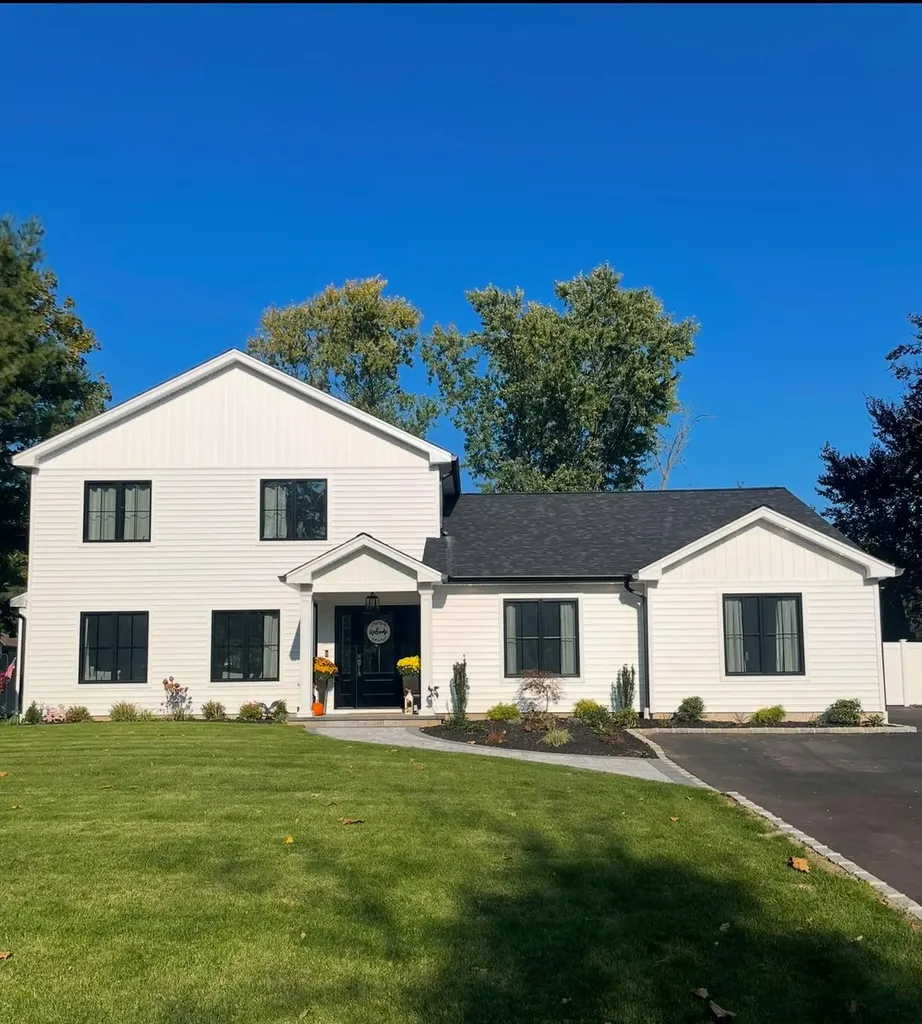 45 Manchester Lane Stony Brook NY 11790