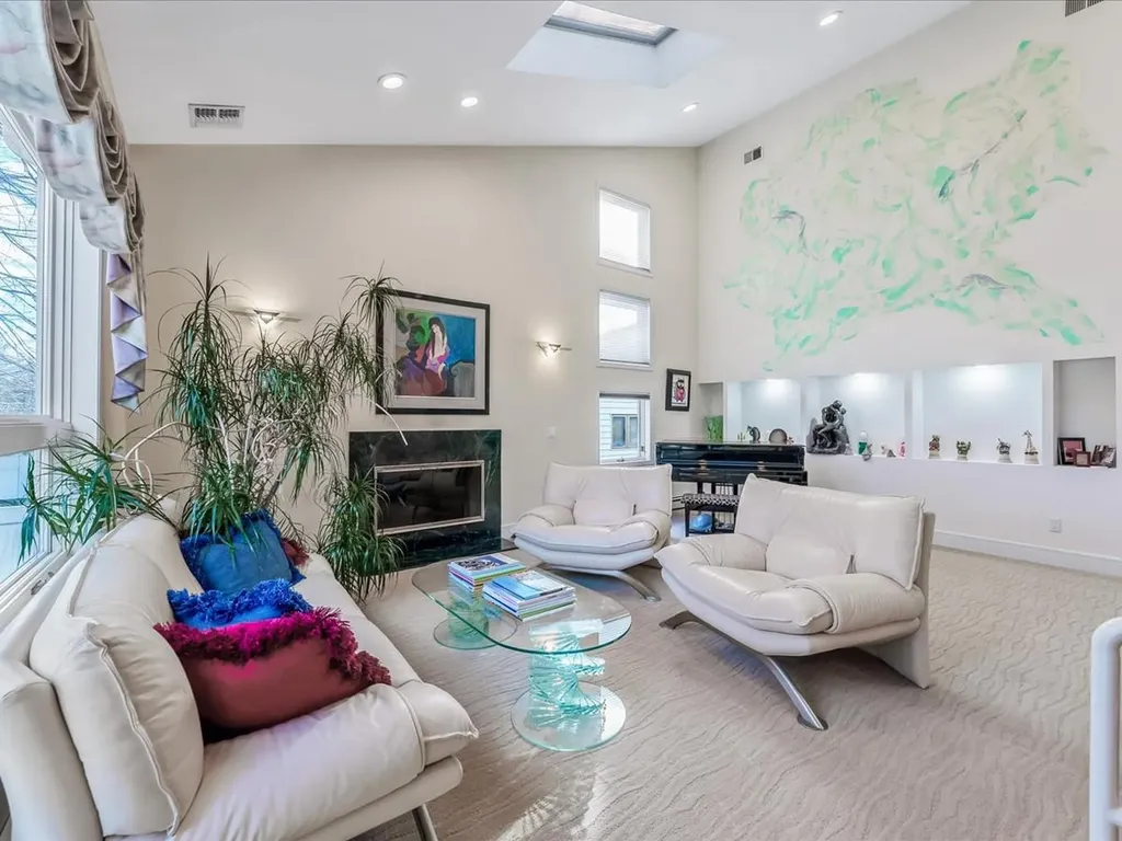 3361 Harold Street Oceanside NY 11572