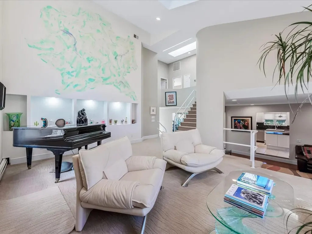 3361 Harold Street Oceanside NY 11572