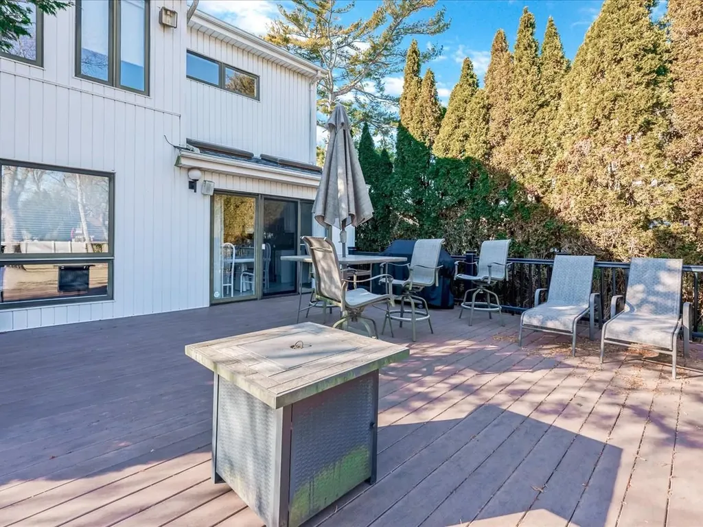 3361 Harold Street Oceanside NY 11572