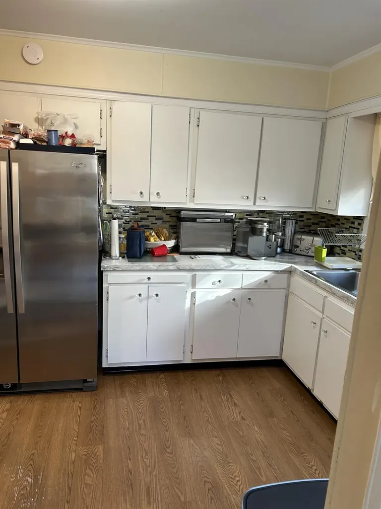 396 Jackson Avenue Mineola NY 11501