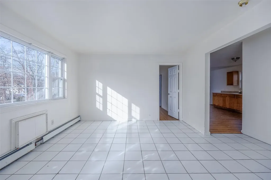 83 Gray Avenue Medford NY 11763