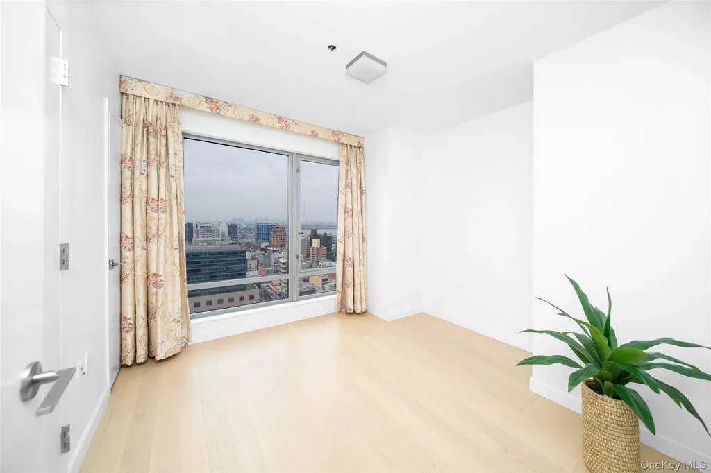 138-35 39th Avenue Flushing NY 11354