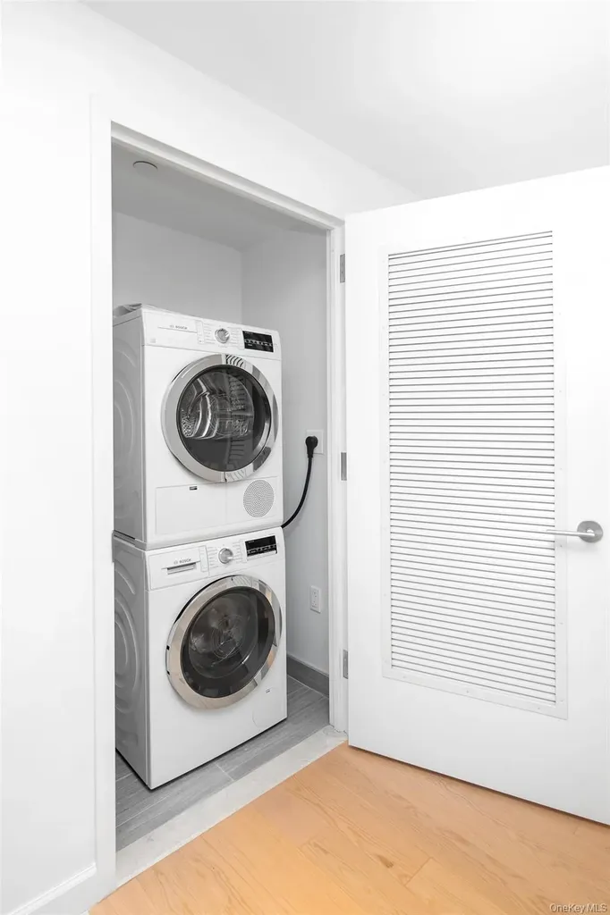 138-35 39th Avenue Flushing NY 11354