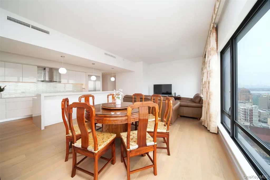 138-35 39th Avenue Flushing NY 11354