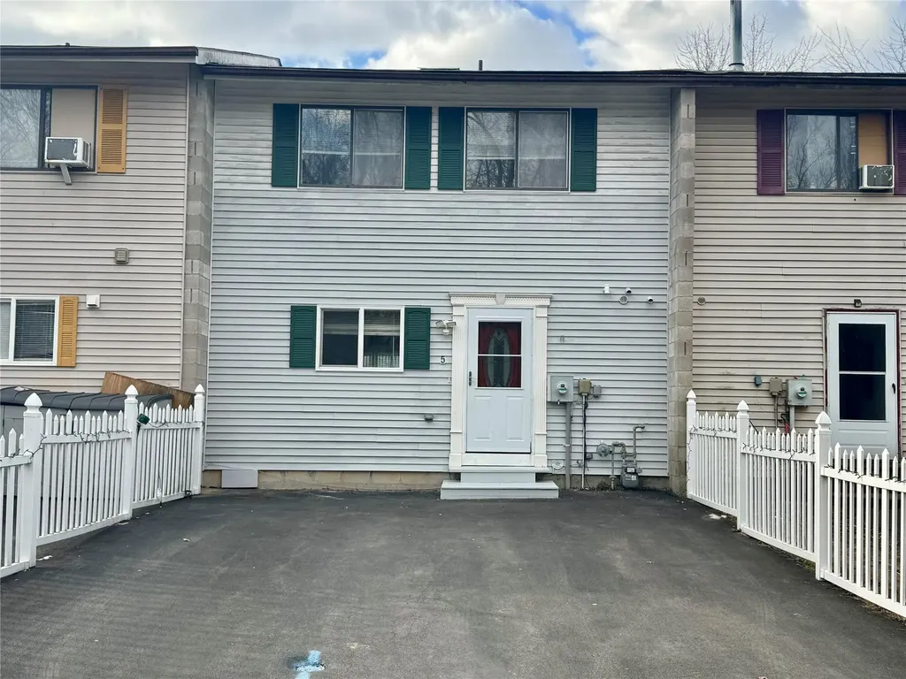 5 N Aspen Road Middletown NY 10940