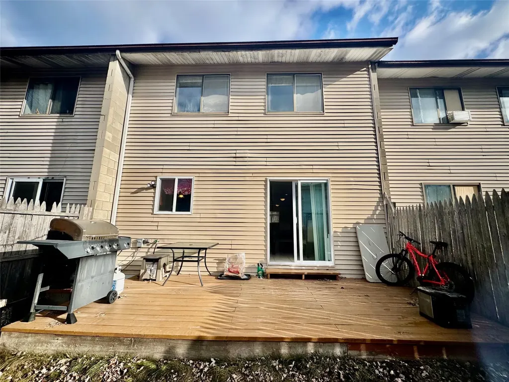5 N Aspen Road Middletown NY 10940