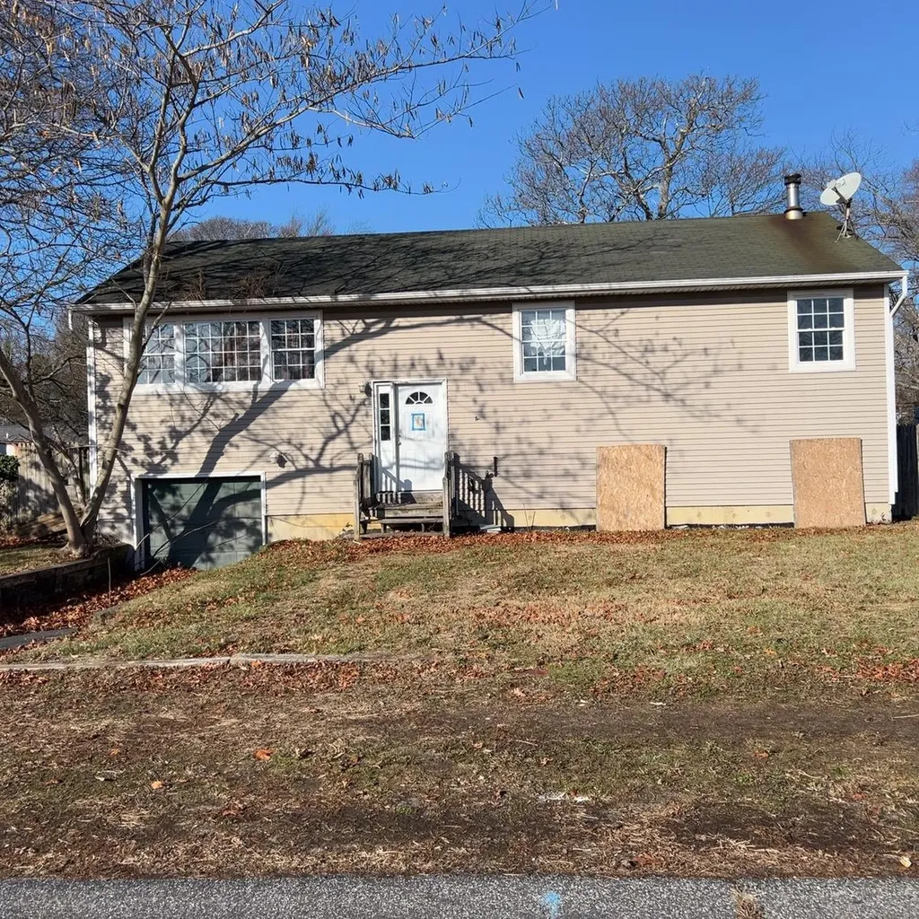 31 Harrison Drive Shirley NY 11967