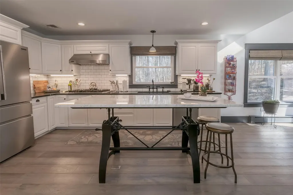 12 Hidden Meadow Road Warwick NY 10990