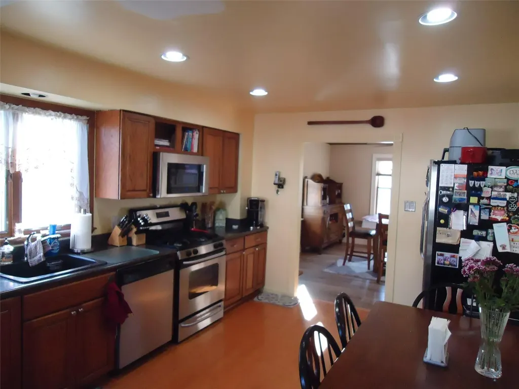 424 Marcy Avenue Riverhead NY 11901