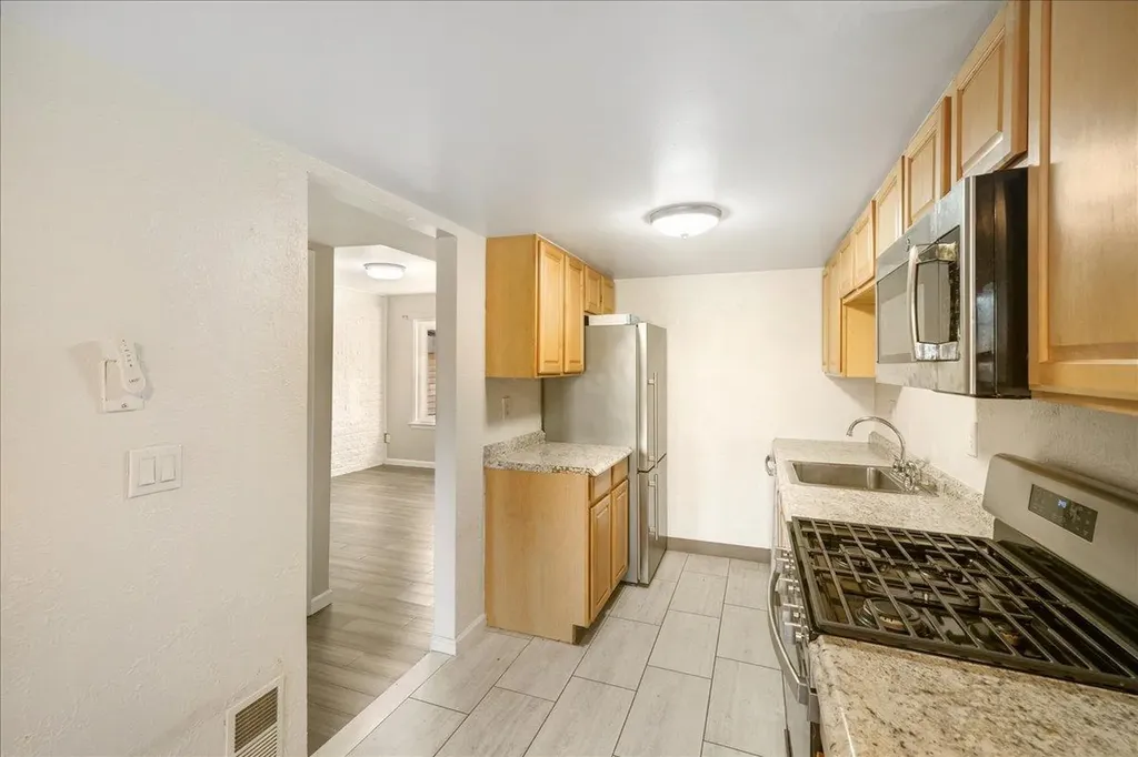 4 Golf Drive Florida NY 10921