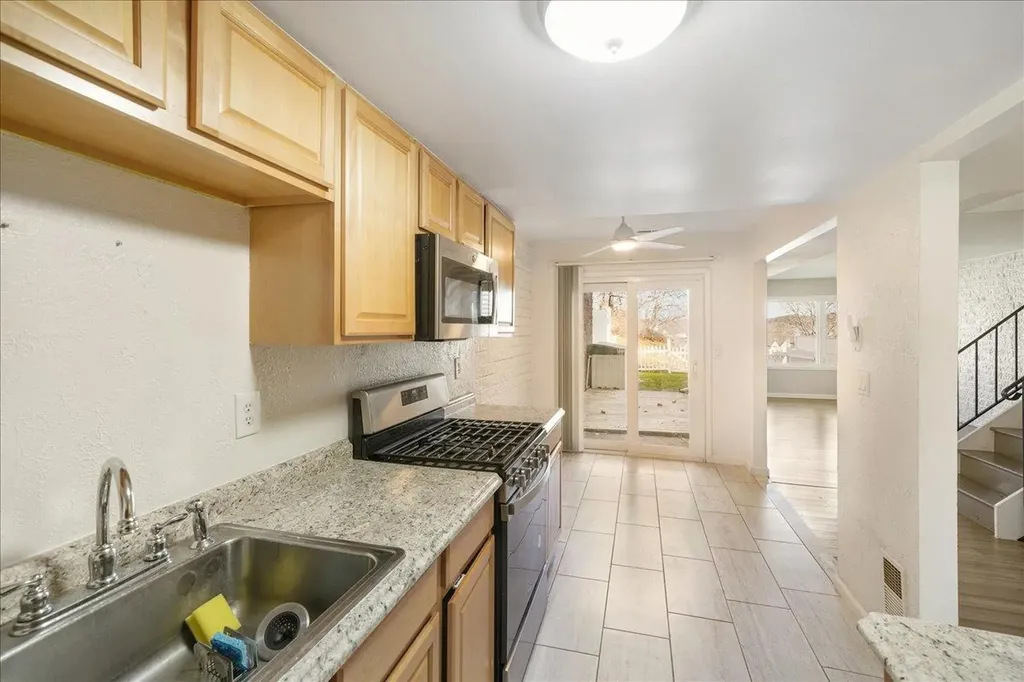 4 Golf Drive Florida NY 10921