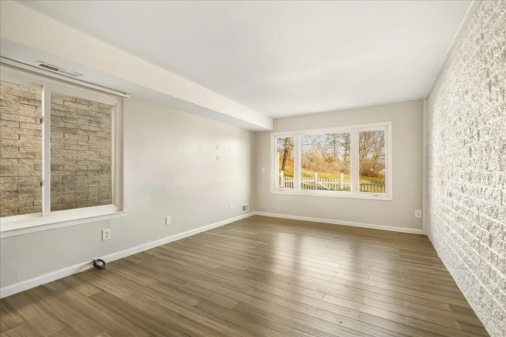 4 Golf Drive Florida NY 10921