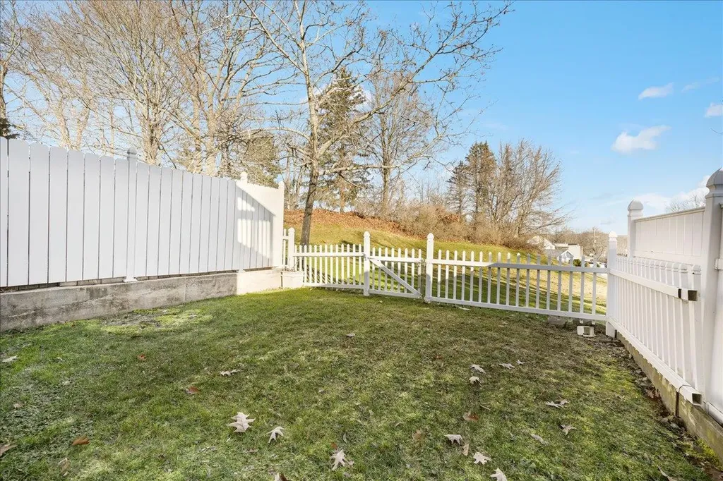 4 Golf Drive Florida NY 10921