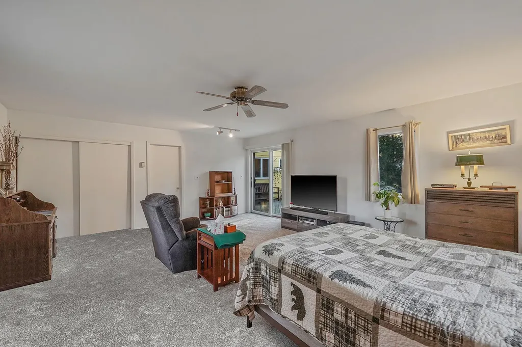 5 Knob Hill Drive Smithtown NY 11787