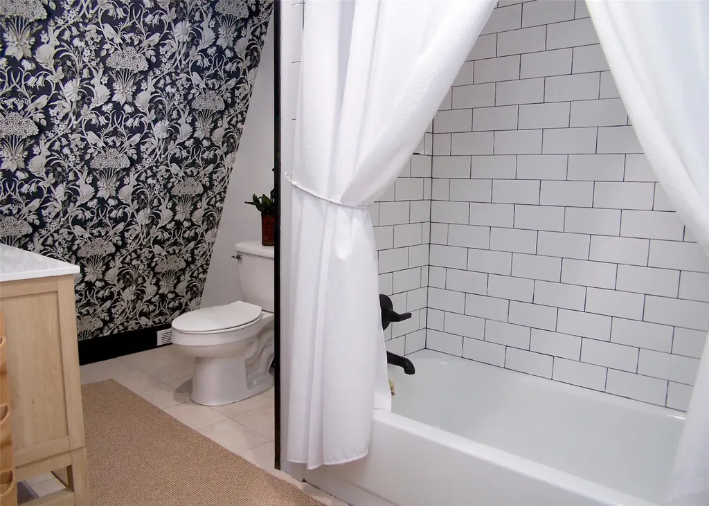 34 Avery Avenue Patchogue NY 11772