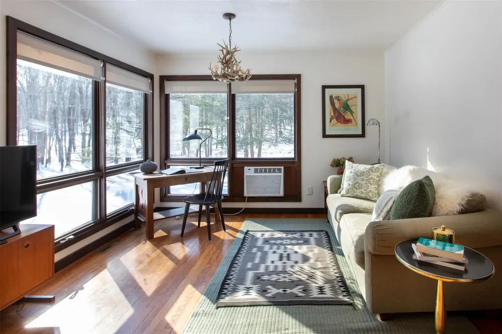 348 Willow Glen Road Red Hook NY 12571
