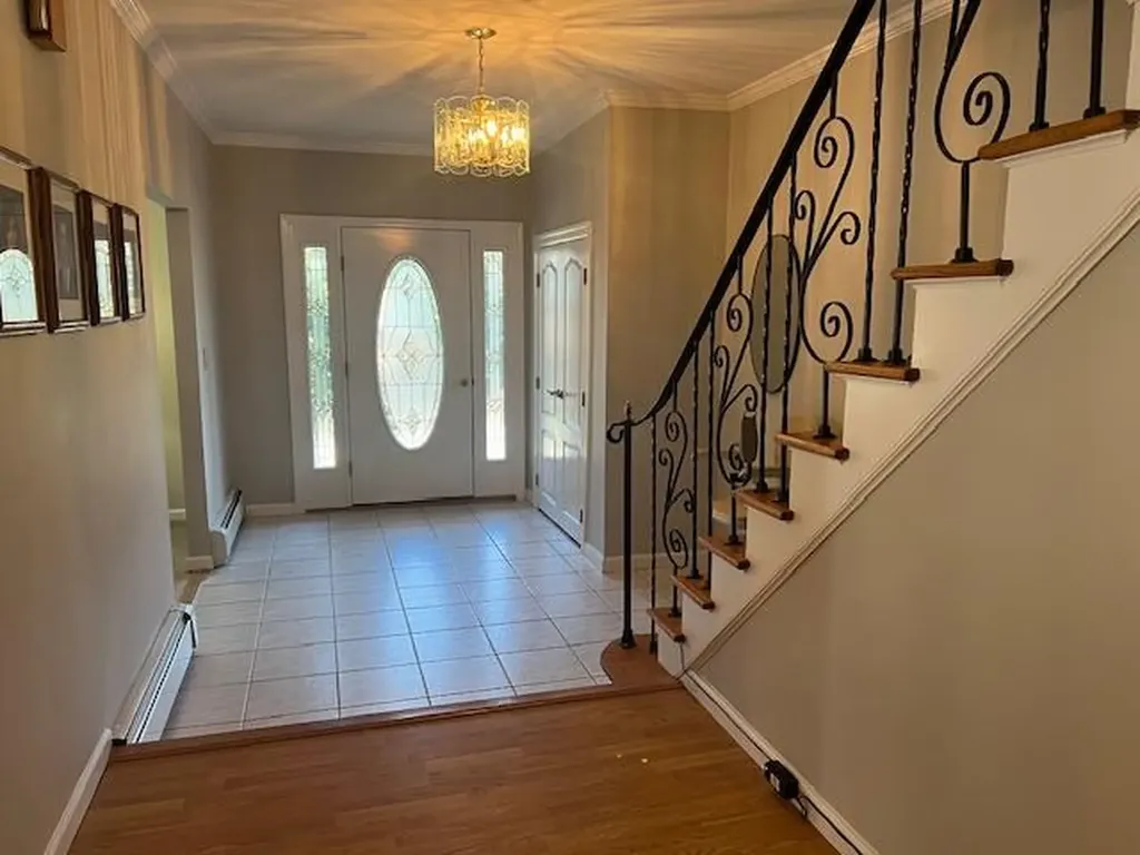 10 Scott Drive Smithtown NY 11787