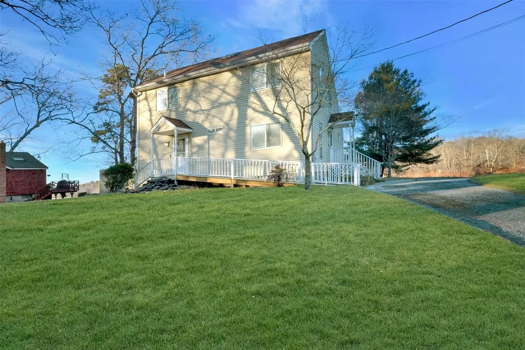 149 Forge Road Calverton NY 11933