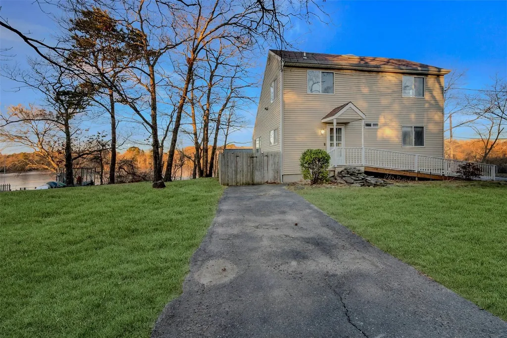 149 Forge Road Calverton NY 11933