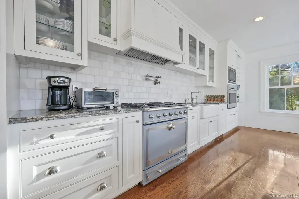 570 North Street Harrison NY 10528