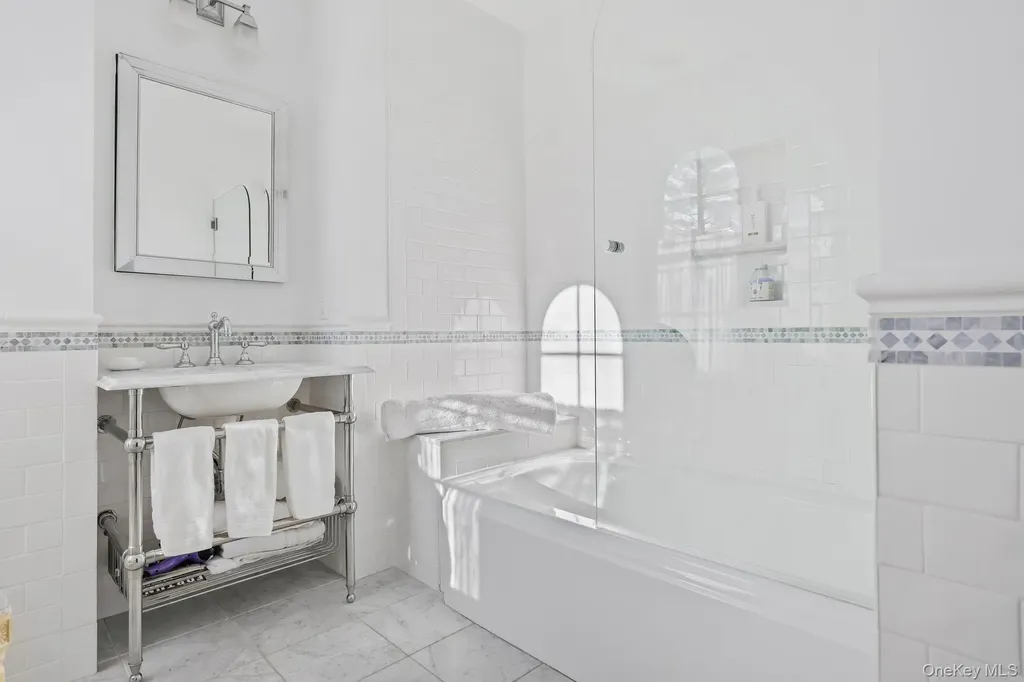570 North Street Harrison NY 10528