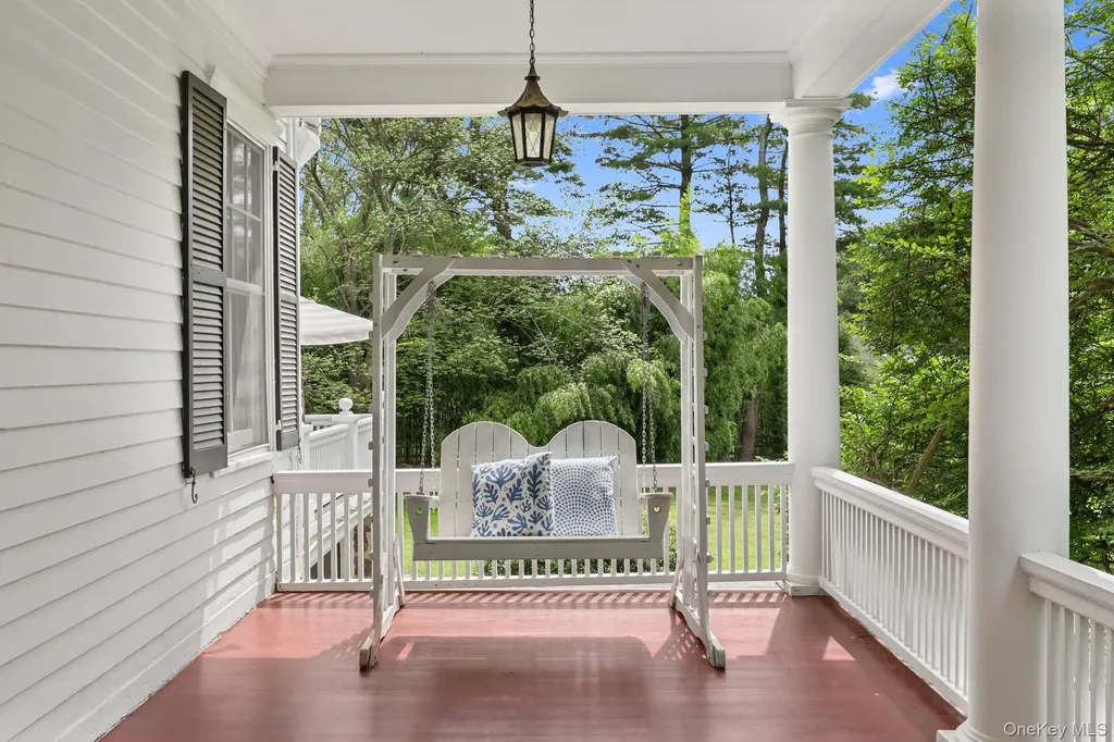 570 North Street Harrison NY 10528
