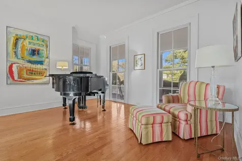 570 North Street Harrison NY 10528