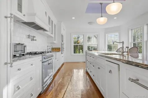 570 North Street Harrison NY 10528