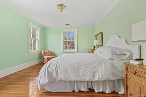 570 North Street Harrison NY 10528