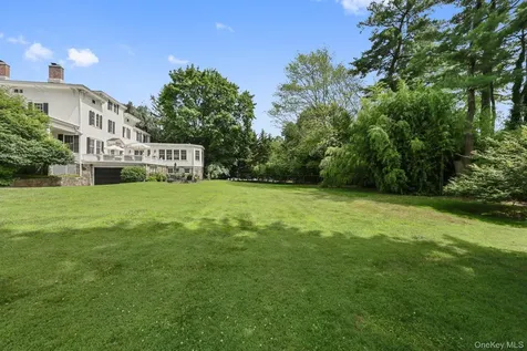 570 North Street Harrison NY 10528