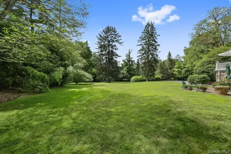 570 North Street Harrison NY 10528